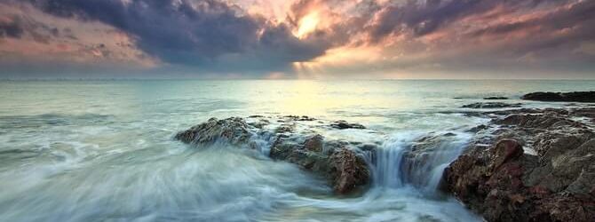Waves on rocks