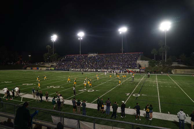 New free sound effects: American football match, traffic, jungles and sounds from Thailand